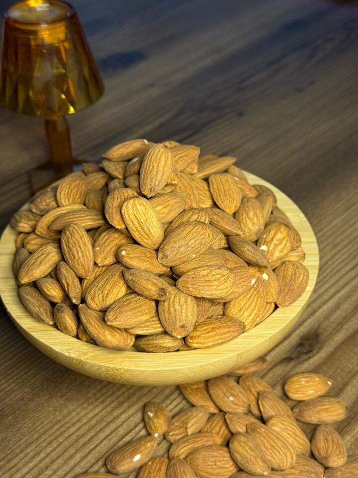 Çiğ Badem